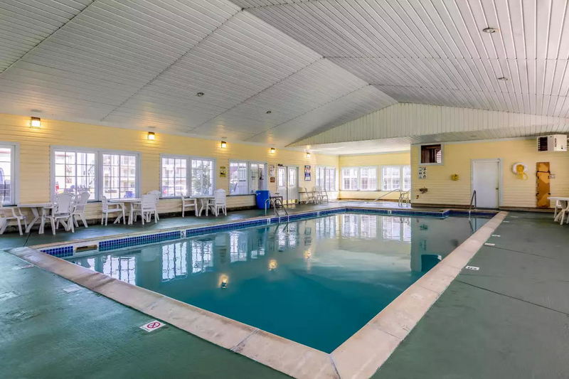 Quality Inn Lakefront (Heritage Inn Motel) - From Choice Motels Website